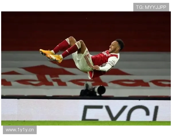 罗马诺透露黄喜灿或今夏离队 已有两家俱乐部与其接洽 罗马诺透露黄喜灿或今夏离队 已有两家俱乐部与其接洽